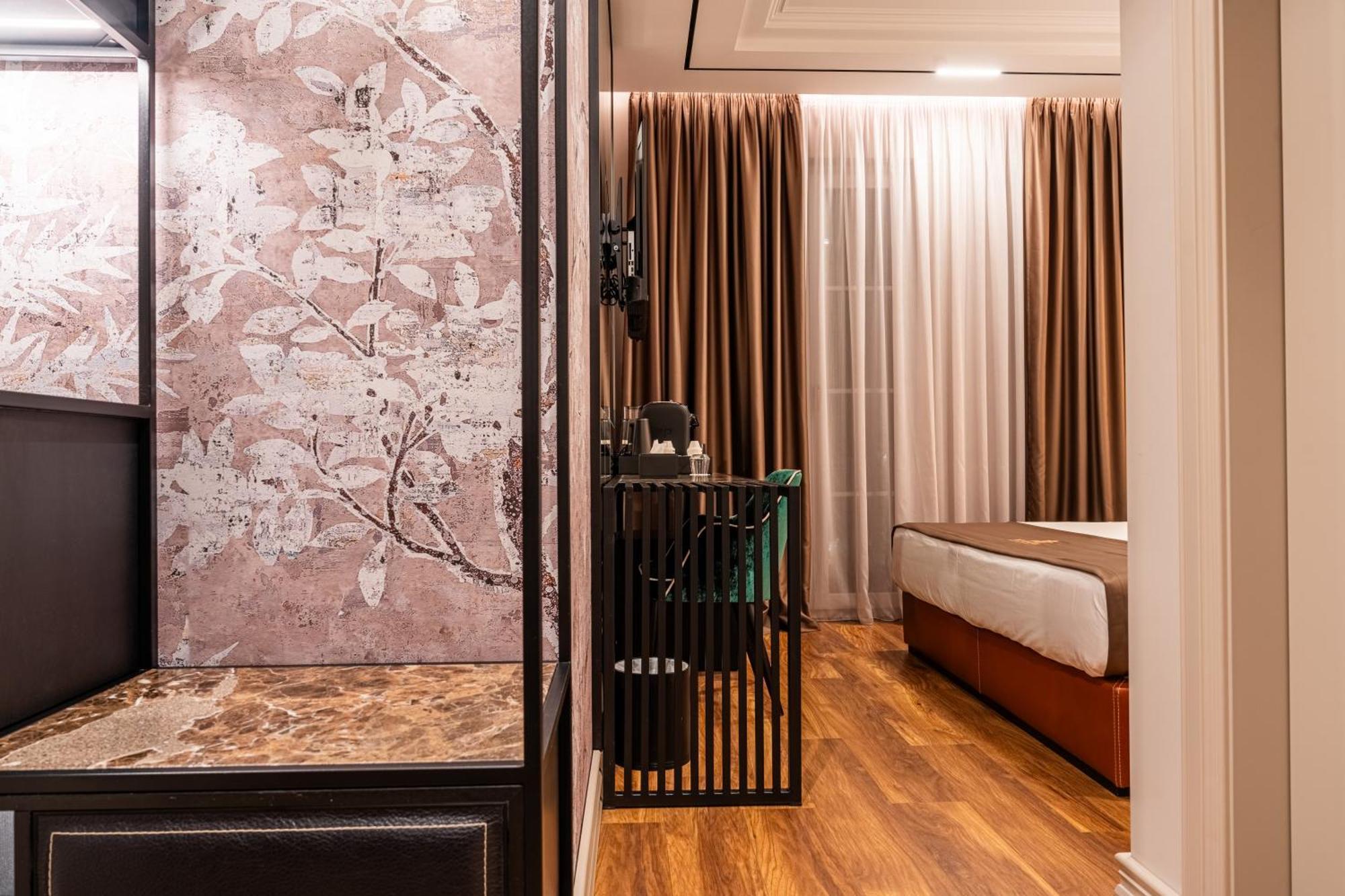 Art Gallery Boutique Hotel ドゥラス エクステリア 写真