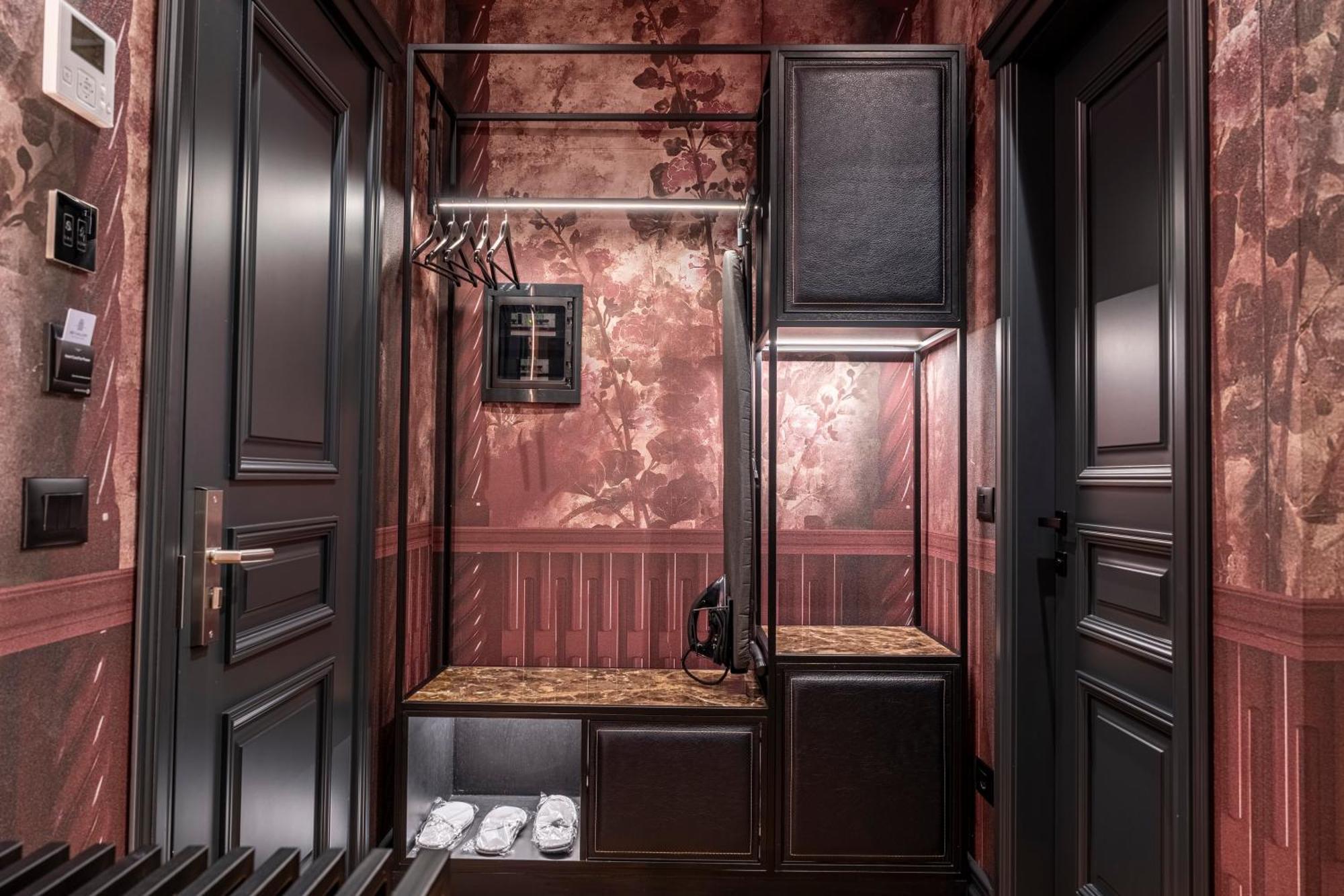 Art Gallery Boutique Hotel ドゥラス エクステリア 写真